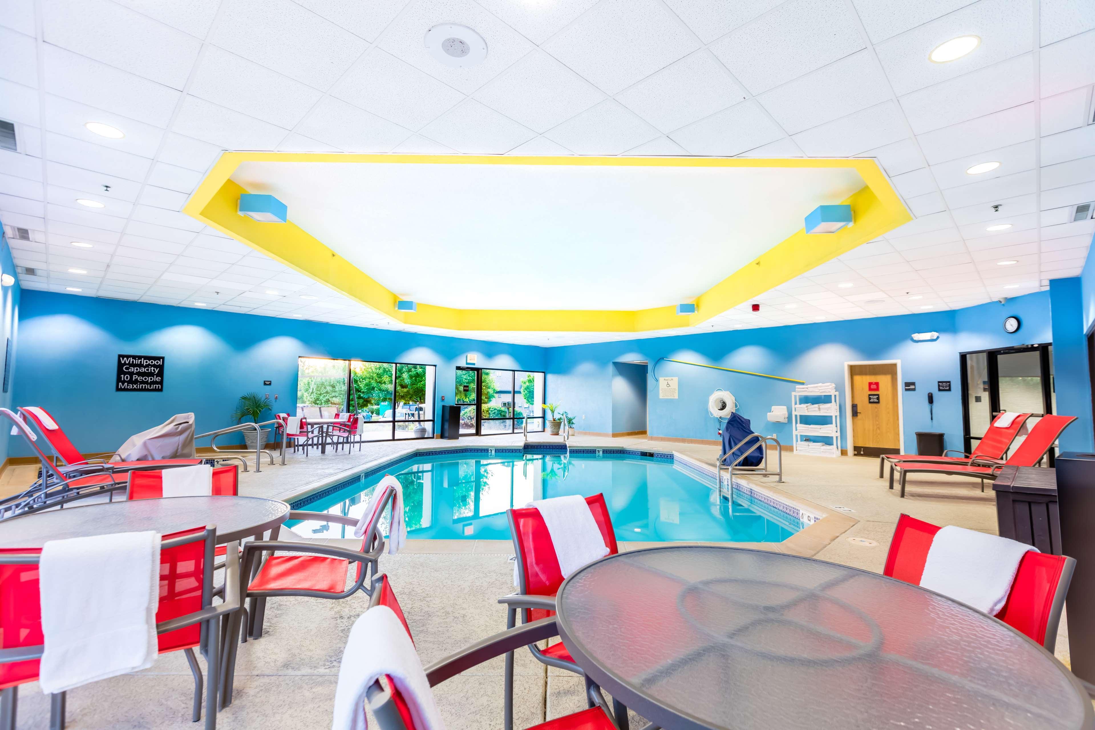 Hampton Inn St Charles St Peters Saint Charles Екстер'єр фото