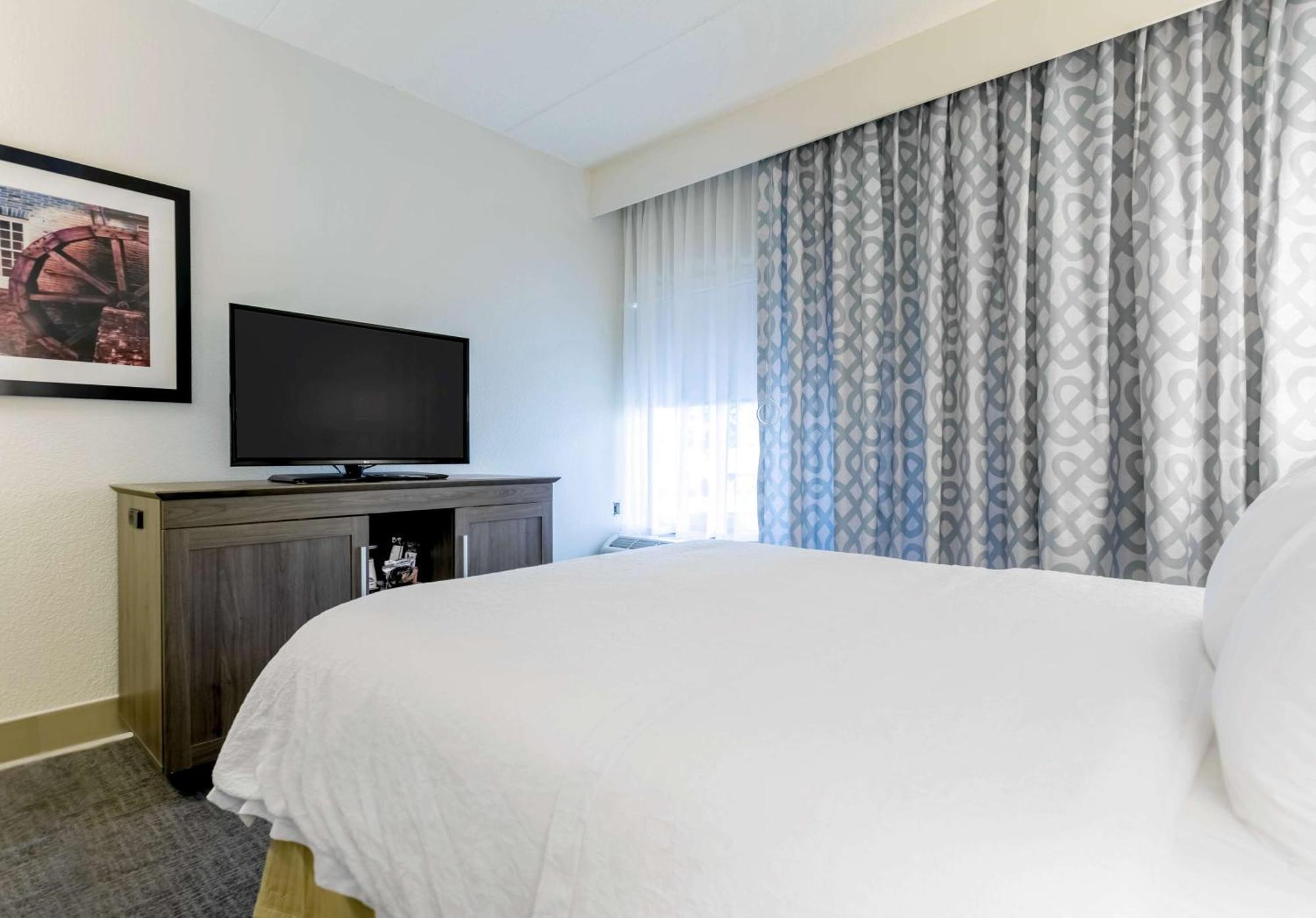 Hampton Inn St Charles St Peters Saint Charles Екстер'єр фото