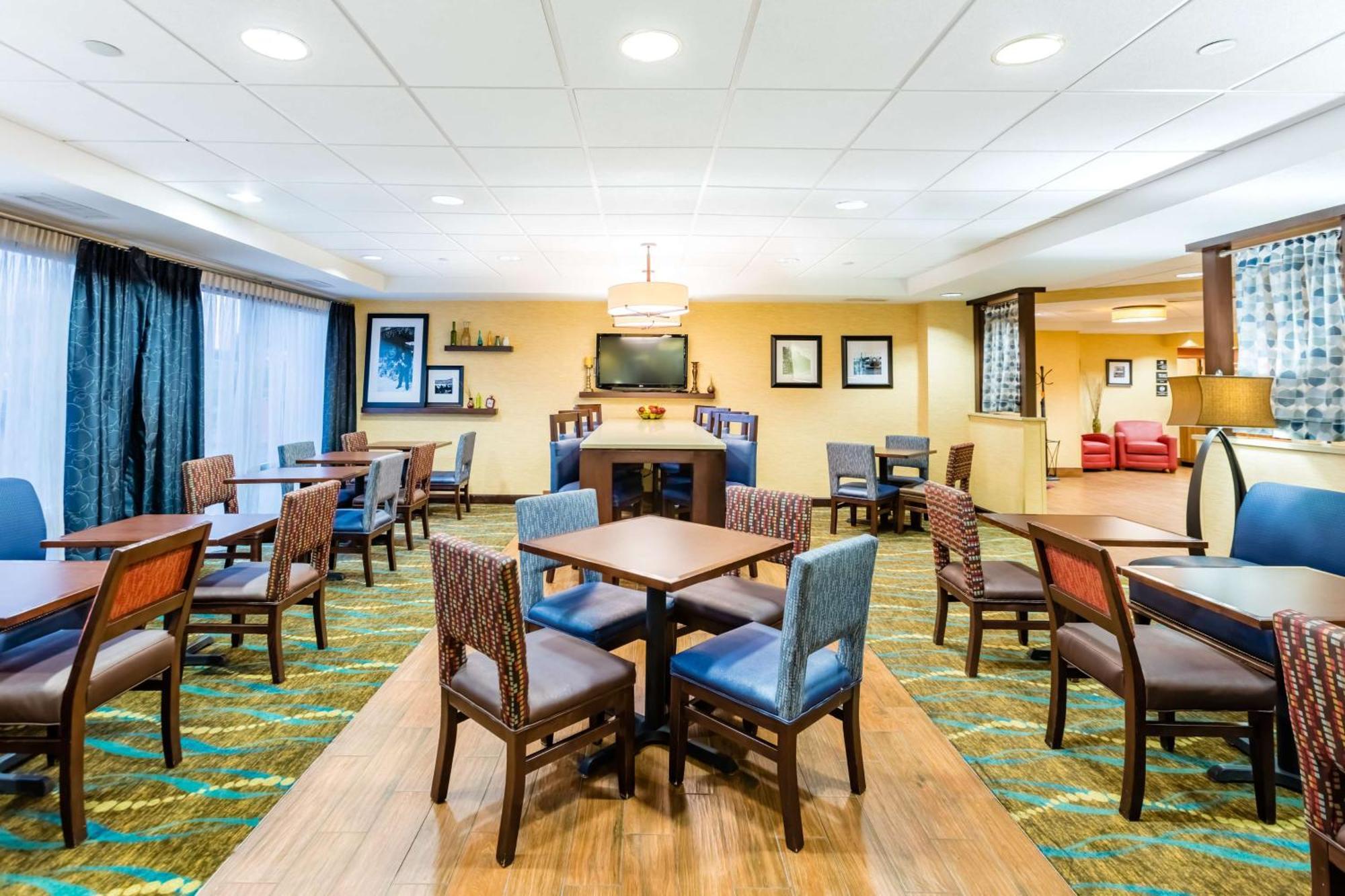 Hampton Inn St Charles St Peters Saint Charles Екстер'єр фото
