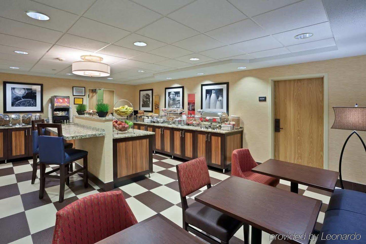 Hampton Inn St Charles St Peters Saint Charles Екстер'єр фото